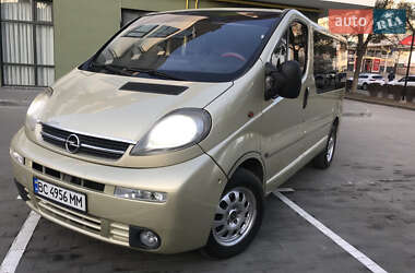 Минивэн Opel Vivaro 2005 в Луцке