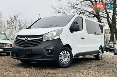 Минивэн Opel Vivaro 2015 в Харькове