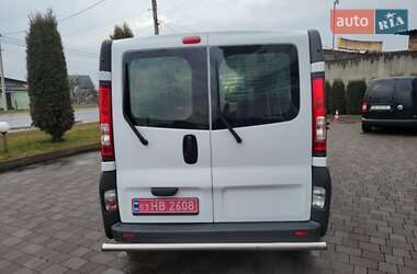 Минивэн Opel Vivaro 2014 в Сарнах