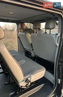 Мінівен Opel Vivaro 2012 в 