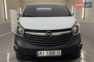 Минивэн Opel Vivaro 2015 в Умани