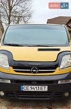 Минивэн Opel Vivaro 2004 в Новоселице