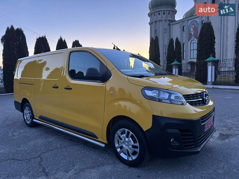 Opel Vivaro 2021