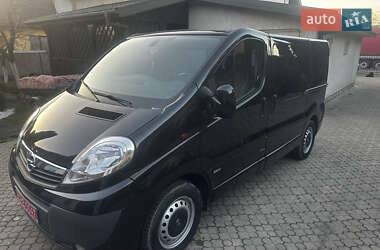Мінівен Opel Vivaro 2012 в 