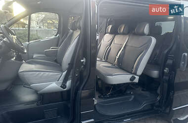 Мінівен Opel Vivaro 2012 в 