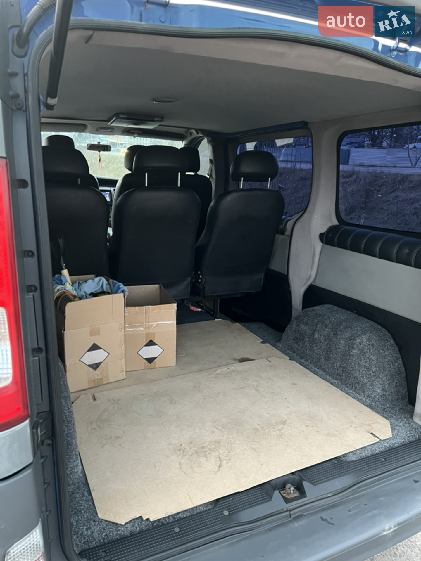 2010 Opel Vivaro - мініатюра 9