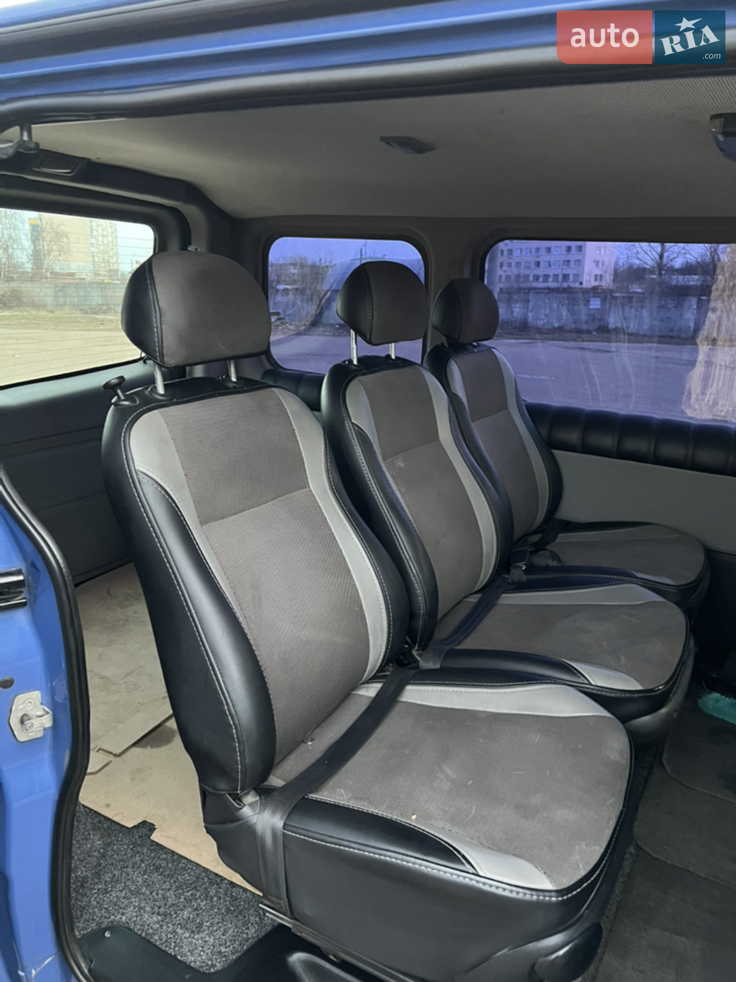2010 Opel Vivaro - мініатюра 7
