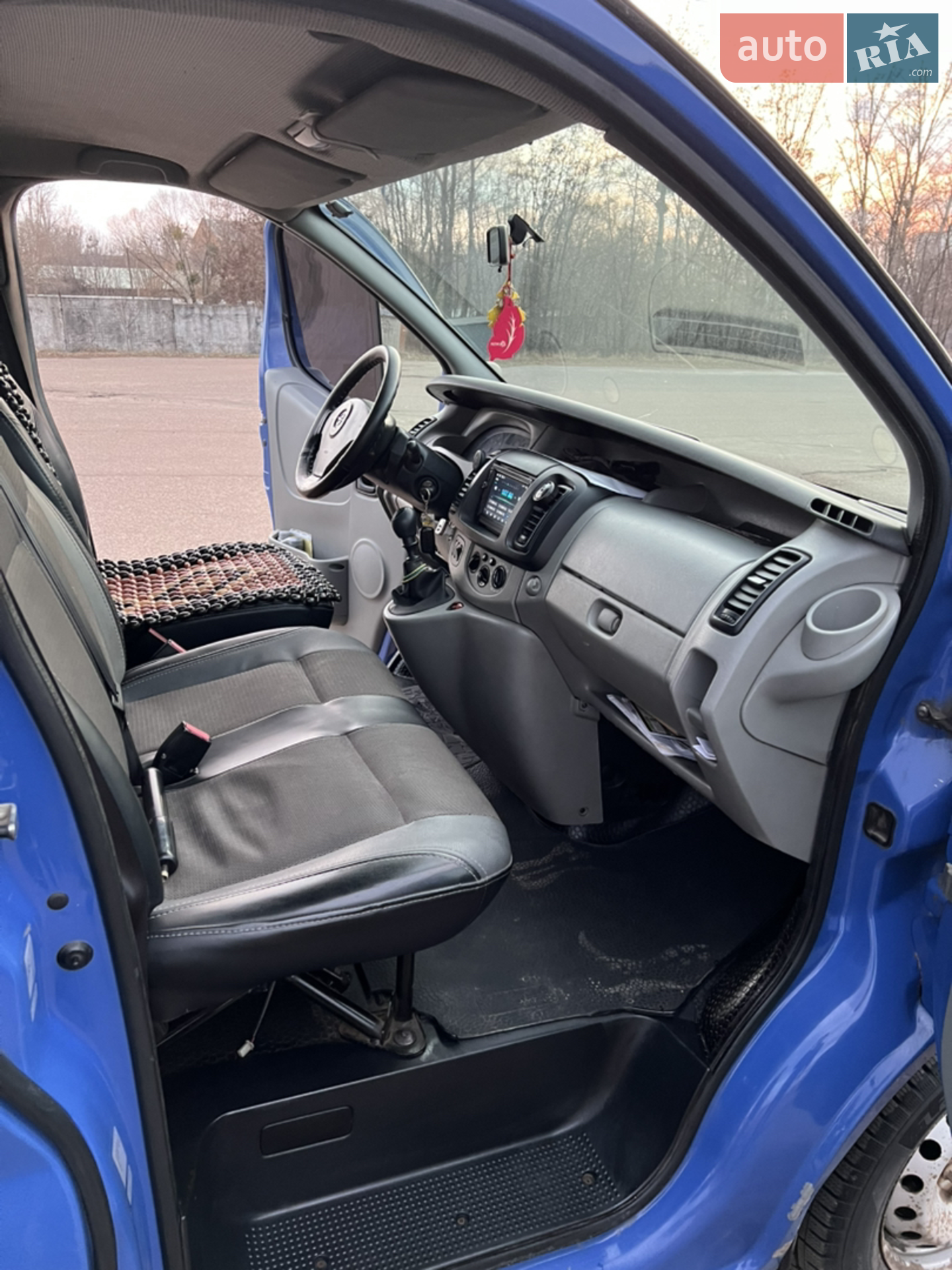 2010 Opel Vivaro - мініатюра 6