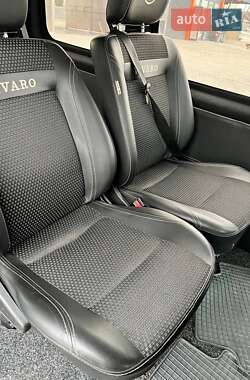 Мінівен Opel Vivaro 2005 в 