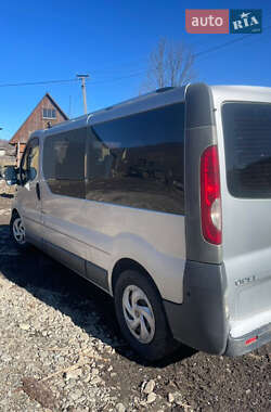 Мінівен Opel Vivaro 2006 в 