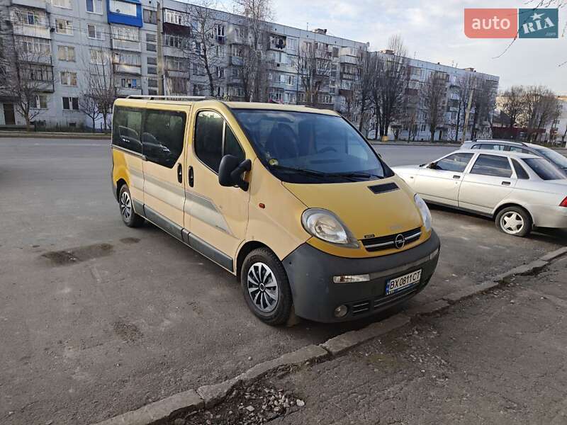 Opel Vivaro 2004