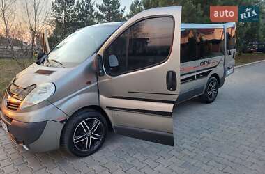Минивэн Opel Vivaro 2007 в 