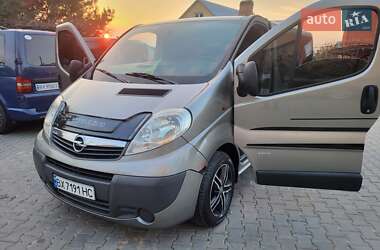 Минивэн Opel Vivaro 2007 в 