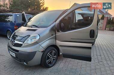 Минивэн Opel Vivaro 2007 в 