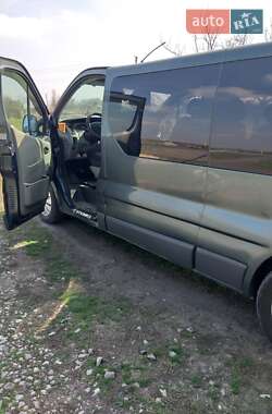Мінівен Opel Vivaro 2004 в 