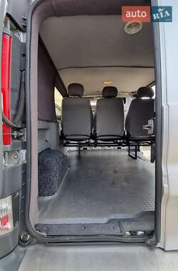 Минивэн Opel Vivaro 2013 в 