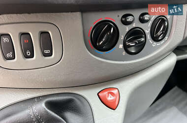 Грузовой фургон Opel Vivaro 2014 в 