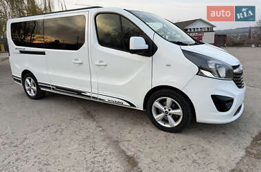 Минивэн Opel Vivaro 2017 в 