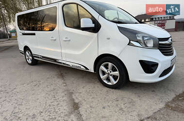 Минивэн Opel Vivaro 2017 в 