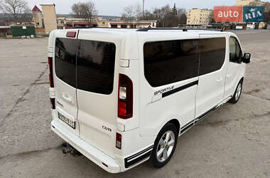 Минивэн Opel Vivaro 2017 в 