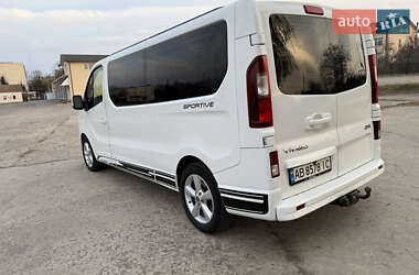 Минивэн Opel Vivaro 2017 в 