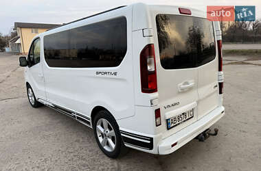 Минивэн Opel Vivaro 2017 в 