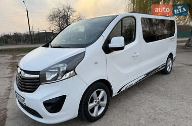 Минивэн Opel Vivaro 2017 в 