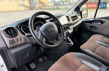 Минивэн Opel Vivaro 2017 в 