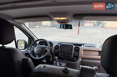 Минивэн Opel Vivaro 2017 в 