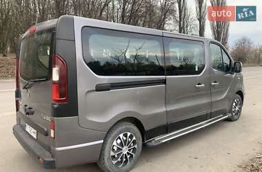 Мінівен Opel Vivaro 2015 в 