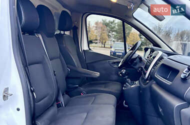 Грузовой фургон Opel Vivaro 2015 в 