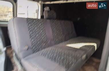 Мінівен Opel Vivaro 2003 в 