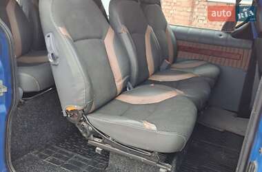Минивэн Opel Vivaro 2004 в 