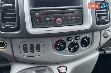 Минивэн Opel Vivaro 2013 в 