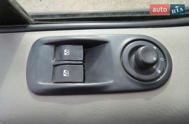 Минивэн Opel Vivaro 2012 в 