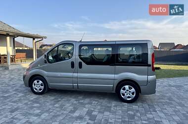 Минивэн Opel Vivaro 2013 в 