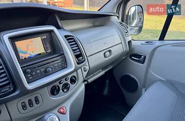 Минивэн Opel Vivaro 2013 в 