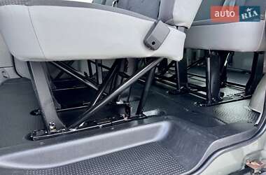 Минивэн Opel Vivaro 2013 в 