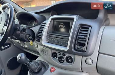 Минивэн Opel Vivaro 2013 в 