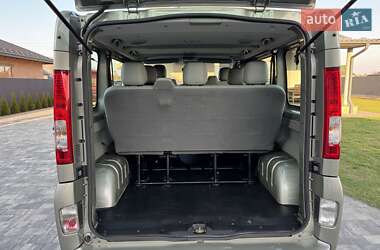 Минивэн Opel Vivaro 2013 в 