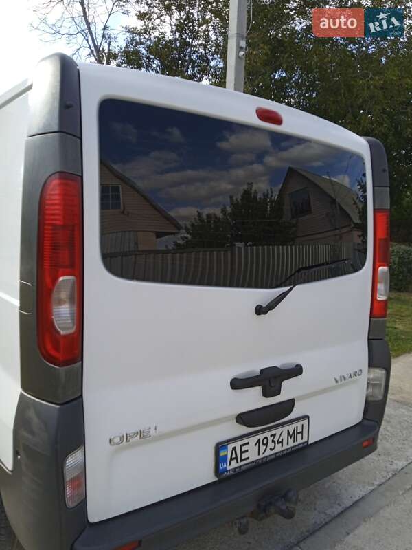 Мінівен Opel Vivaro 2012 в Дніпрі фото 4 Мінівен Opel Vivaro 2012 в Дніпрі