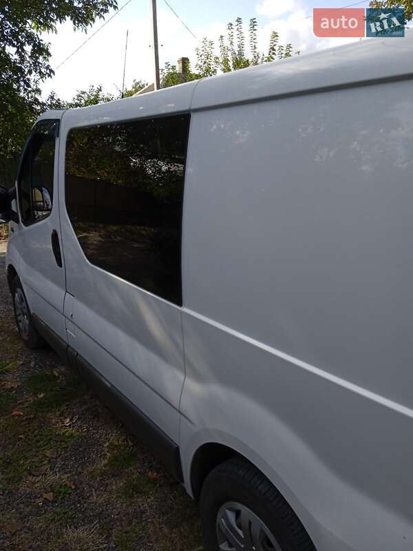 Мінівен Opel Vivaro 2012 в Дніпрі фото 11 Мінівен Opel Vivaro 2012 в Дніпрі