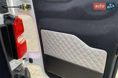 Минивэн Opel Vivaro 2019 в 