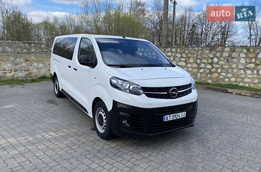 Минивэн Opel Vivaro 2019 в 