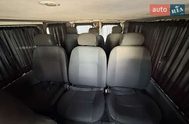 Минивэн Opel Vivaro 2004 в 