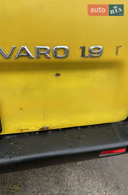 Минивэн Opel Vivaro 2004 в 