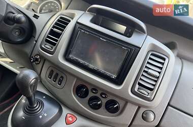 Минивэн Opel Vivaro 2007 в 