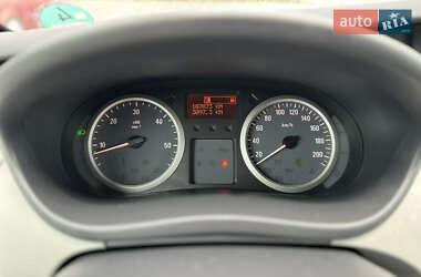 Минивэн Opel Vivaro 2013 в 