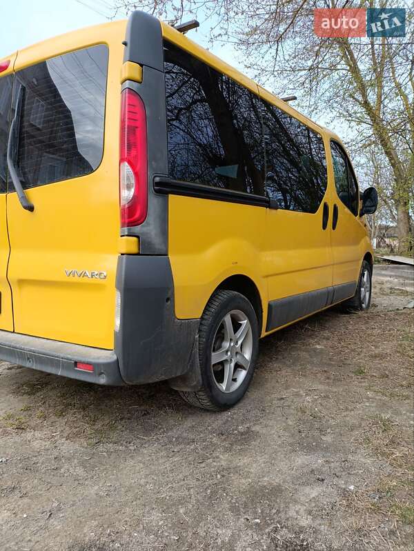 Минивэн Opel Vivaro 2009 в Бердичеве