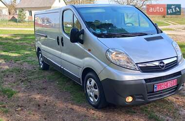Вантажний фургон Opel Vivaro 2014 в 